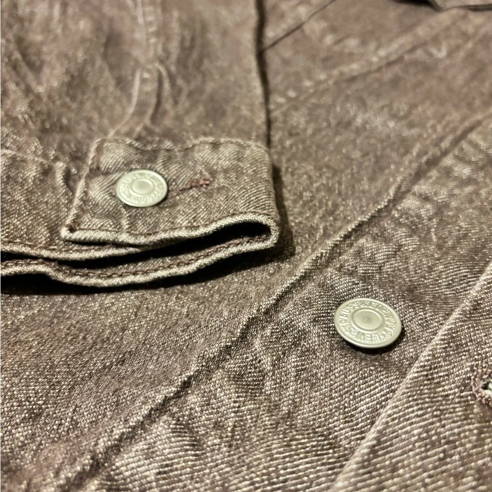Levi's Dark Brown Distressed Denim Jacket (NEW)!!! - Picture 3 of 12